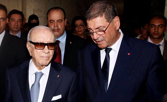 Trêve de discours, agissez Si El Béji, agissez Si Essid ! Trêve de discours, agissez Si El Béji, agissez Si Essid !