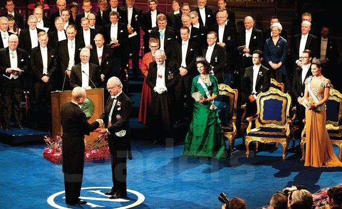 Le prix Nobel : Un prix prestigieux et un événement mondial Le prix Nobel : Un prix prestigieux et un événement mondial