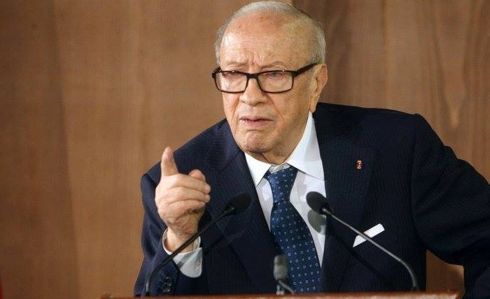 Caïd Essebsi : La Tunisie est à la croisée des chemins, ou nous ancrons la démocratie ou nous régressons ! Caïd Essebsi : La Tunisie est à la croisée des chemins, ou nous ancrons la démocratie ou nous régressons !