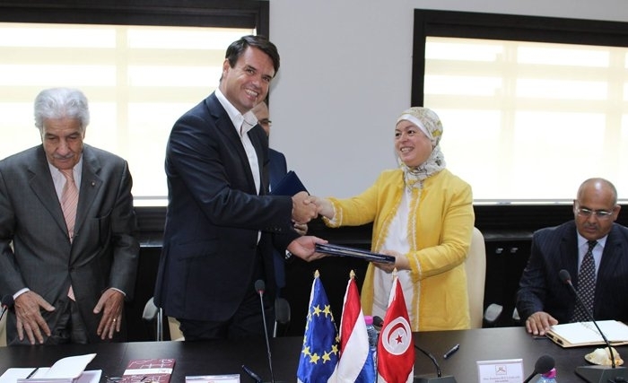  La CDC signe une convention de coopération  Avec la Chambre Tuniso-Néerlandaise pour le Commerce et l’Industrie