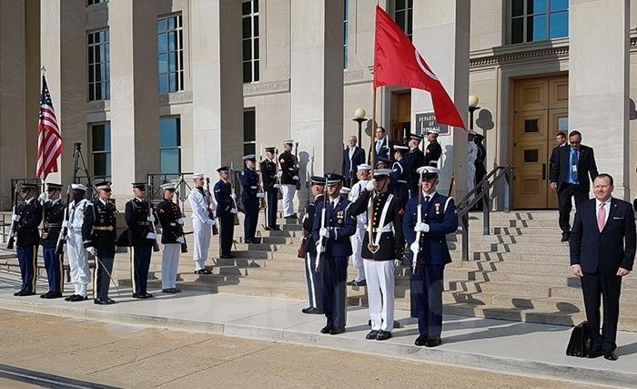 Défense et Finances : Démarrage en trombe des entretiens de Youssef Chahed à Washington Défense et Finances : Démarrage en trombe des entretiens de Youssef Chahed à Washington