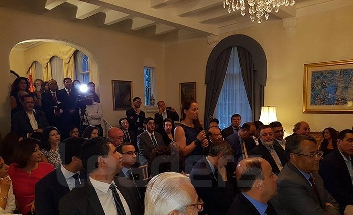 Chahed aux Tunisiens d’Amérique : Ne croyez pas tout ce qui se dit sur Facebook, la Tunisie va nettement mieux ! Chahed aux Tunisiens d’Amérique : Ne croyez pas tout ce qui se dit sur Facebook, la Tunisie va nettement mieux !