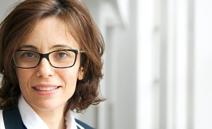 La réforme de l’éducation en Tunisie : de l’échec de l’approche par compétences à l’incertitude de l’approche curriculaire La réforme de l’éducation en Tunisie : de l’échec de l’approche par compétences à l’incertitude de l’approche curriculaire
