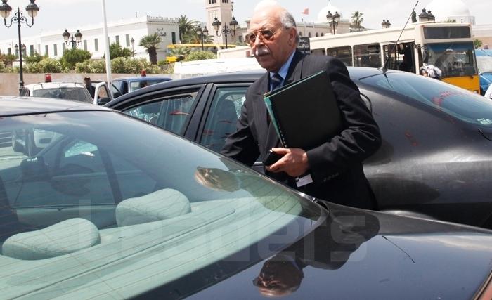 Le chef de gouvernement propose de mettre fin aux fonctions de M. Chédli Ayari en tant qu gouverneur de la BCT et de nommer Marouan Abassi pour lui succéder Le chef de gouvernement propose de mettre fin aux fonctions de M. Chédli Ayari en tant qu gouverneur de la BCT et de nommer Marouan Abassi pour lui succéder