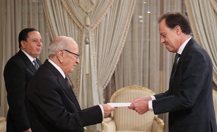 Le président de la République reçoit les lettres de créance de  six nouveaux ambassadeurs (Album Photos)