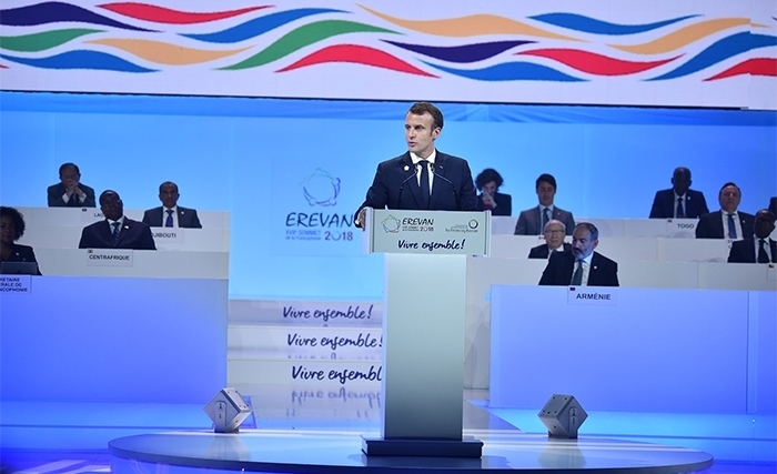 Macron : Alors que tous en avaient peur, le président Caïd Essebsi l’a fait... Soutenons-le! Macron : Alors que tous en avaient peur, le président Caïd Essebsi l’a fait... Soutenons-le!