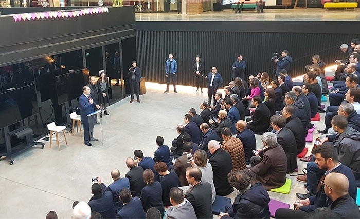   A la Station F,Paris, Chahed promet d’accélérer la création de la version tunisienne de ce grand campus de startups