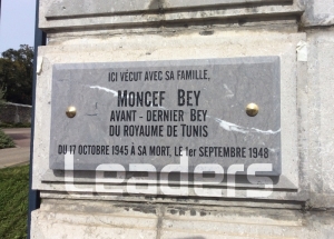 Le souvenir de Moncef Bey commémoré à Pau par François Bayrou