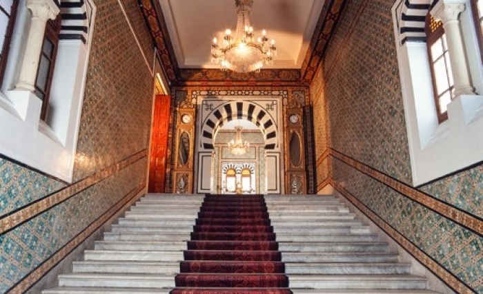 Voyage au cœur du Bardo: Le Palais, l’Assemblée