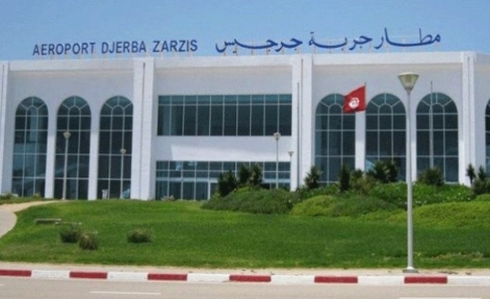 Un millier d’Egyptiens de Libye regagnent leur pays via Djerba Un millier d’Egyptiens de Libye regagnent leur pays via Djerba