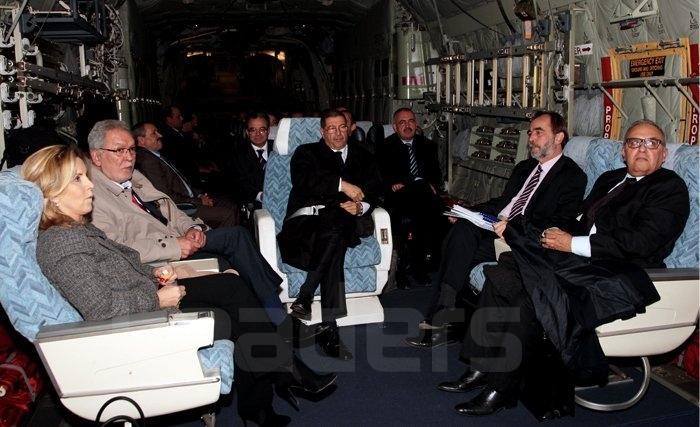 Habib Essid et 9 ministres pour apaiser les tensions dans le Sud Habib Essid et 9 ministres pour apaiser les tensions dans le Sud