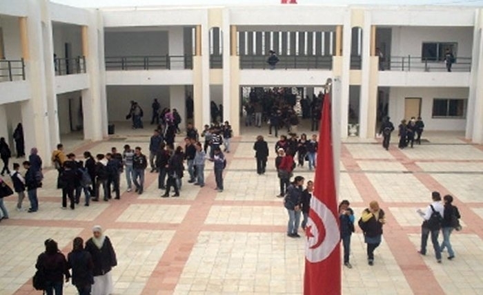 Grève des enseignants : une crise qui pourrait déboucher sur le pire des scénarios, l'année blanche ! Grève des enseignants : une crise qui pourrait déboucher sur le pire des scénarios, l'année blanche !