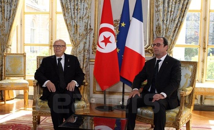 Hollande à Essebsi : La France doit faire plus pour la Tunisie Hollande à Essebsi : La France doit faire plus pour la Tunisie