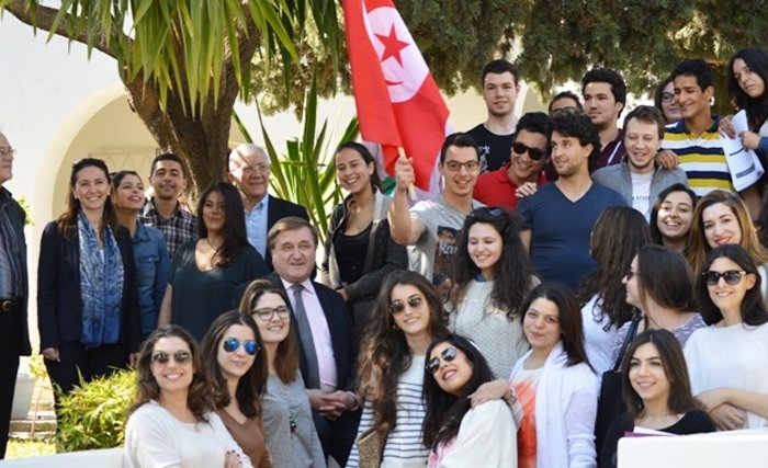 Le Diplôme délivré par Dauphine | Tunis est le même que celui de l’Université Paris-Dauphine Le Diplôme délivré par Dauphine | Tunis est le même que celui de l’Université Paris-Dauphine