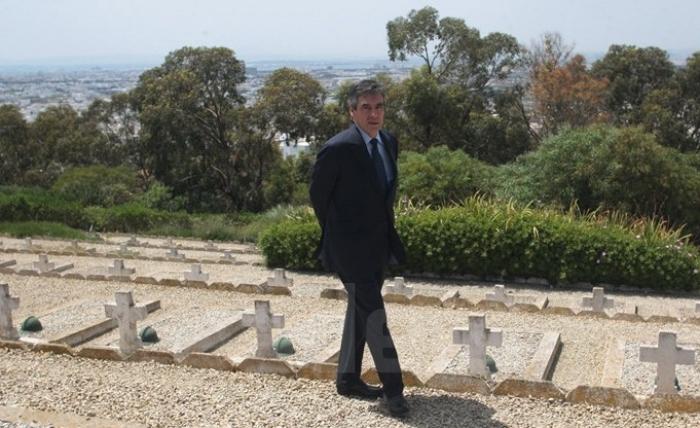 A quoi pense François Fillon sur les hauteurs de Gammarth A quoi pense François Fillon sur les hauteurs de Gammarth