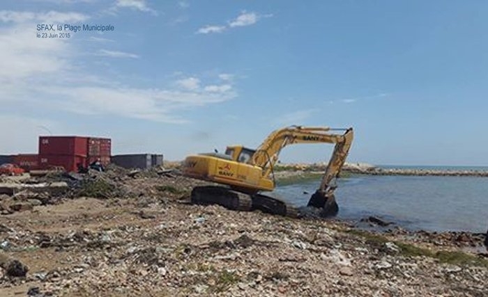 SFAX -Le coup de force de la société civile pour récupérer ses plages SFAX -Le coup de force de la société civile pour récupérer ses plages