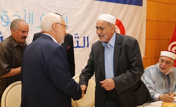 Ghannouchi : Obligés d’ériger les barrières pour protéger la Tunisie et la Libye, mais elles sont provisoires Ghannouchi : Obligés d’ériger les barrières pour protéger la Tunisie et la Libye, mais elles sont provisoires