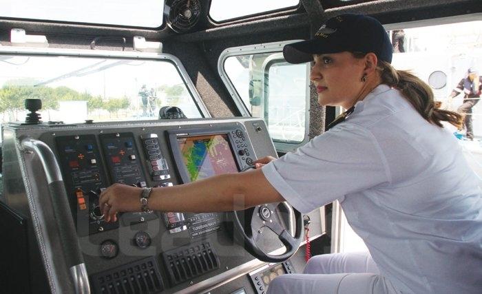 Rym: Equipements et logistique, elle assure Rym: Equipements et logistique, elle assure