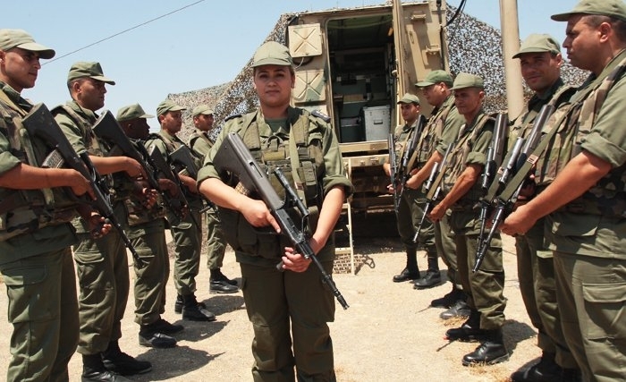Armée de Terre: IkbelTransmission hertzienne Une communication permanente Armée de Terre: IkbelTransmission hertzienne Une communication permanente