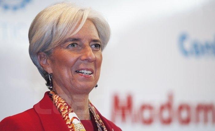 Un reportage de France 2 sur la visite de la Directrice générale du FMI en Tunisie Un reportage de France 2 sur la visite de la Directrice générale du FMI en Tunisie