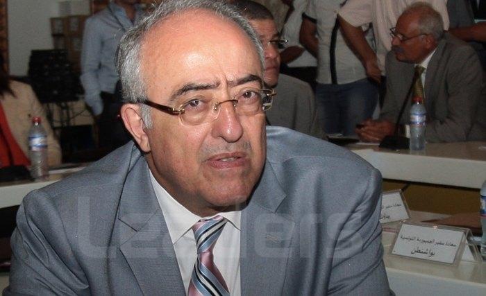 Hatem Essaiem, nouvel ambassadeur de Tunisie aux Emirats arabes unis Hatem Essaiem, nouvel ambassadeur de Tunisie aux Emirats arabes unis