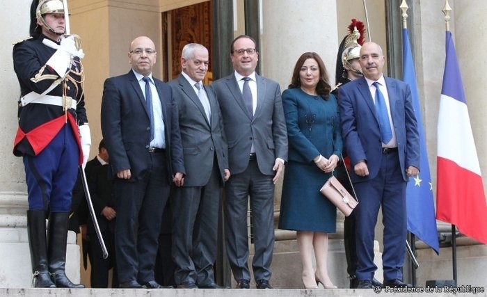 Les Nobels tunisiens chez Hollande : Quand l’Elysée rafle la photo à Carthage Les Nobels tunisiens chez Hollande : Quand l’Elysée rafle la photo à Carthage