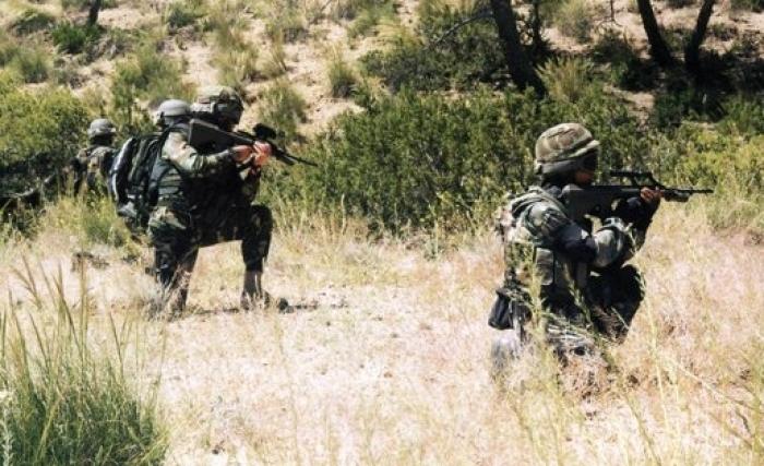 5 militaires légèrement blessés lors d'accrochages entre l'armée et des terroristes au Chaambi 5 militaires légèrement blessés lors d'accrochages entre l'armée et des terroristes au Chaambi