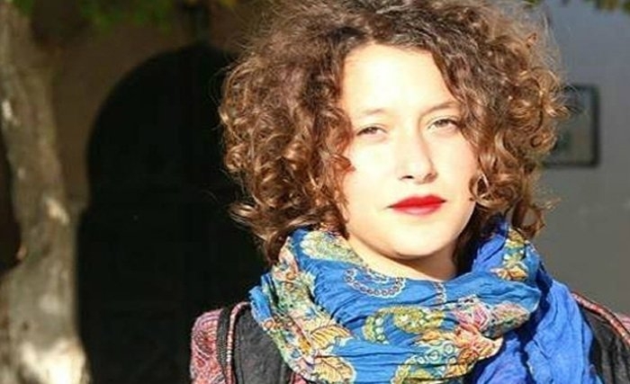 La jeune activiste du Kef libérée et son procès reporté au 31 décembre La jeune activiste du Kef libérée et son procès reporté au 31 décembre