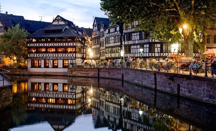 A Strasbourg, grand carrefour de l’Europe, la présence de la Tunisie est à renforcer A Strasbourg, grand carrefour de l’Europe, la présence de la Tunisie est à renforcer