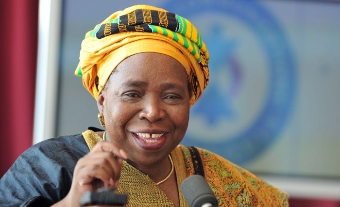 Union Africaine:"Happy birthday", madame la Présidente Union Africaine:"Happy birthday", madame la Présidente