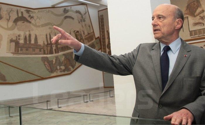 Alain Juppé à Tunis : « Pour comprendre, pour soutenir » Alain Juppé à Tunis : « Pour comprendre, pour soutenir »