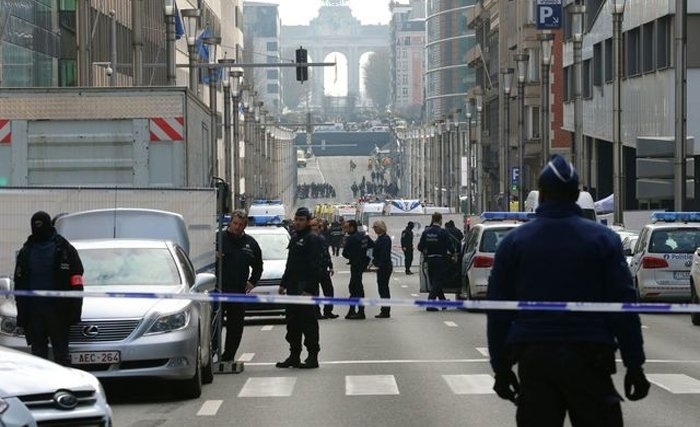 Dernier bilan des attentats de Bruxelles : 34 morts et 200 blessés Dernier bilan des attentats de Bruxelles : 34 morts et 200 blessés
