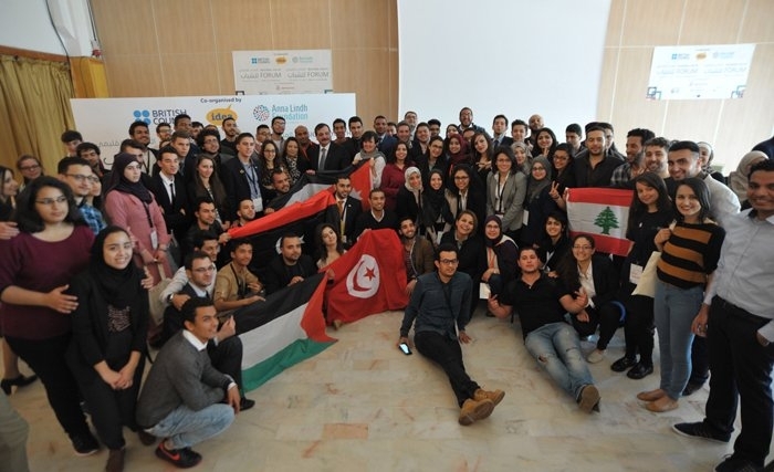 Widad Bouchamaoui, co-lauréate du Prix Nobel de la paix, se joint à la "Voix des Jeunes Arabes" pour lancer un appel au dialogue avec l'Europe Widad Bouchamaoui, co-lauréate du Prix Nobel de la paix, se joint à la "Voix des Jeunes Arabes" pour lancer un appel au dialogue avec l'Europe