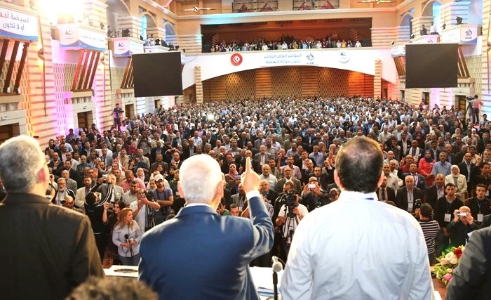 Ennadha est-elle vraiment devenue un parti civil? Ennadha est-elle vraiment devenue un parti civil?