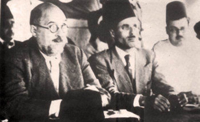 Thaalbi et Bourguiba face a la deposition de Moncef Bey Thaalbi et Bourguiba face a la deposition de Moncef Bey