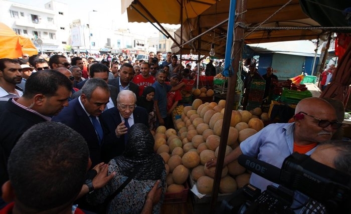 Caïd Essebsi à Beb El Fella : « Ecoeuré ! » Caïd Essebsi à Beb El Fella : « Ecoeuré ! »