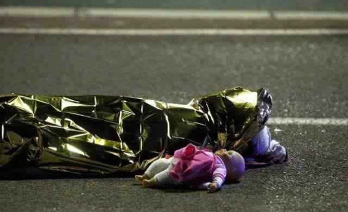 Attentat de Nice - 235 personnalités tunisiennes en pétition : Nous ne le laisserons pas faire ! Attentat de Nice - 235 personnalités tunisiennes en pétition : Nous ne le laisserons pas faire !