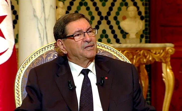 Habib Essid : «Je ne déserte jamais, j’ai choisi la voie la plus rapide, avec le sentiment du devoir accompli» Habib Essid : «Je ne déserte jamais, j’ai choisi la voie la plus rapide, avec le sentiment du devoir accompli»