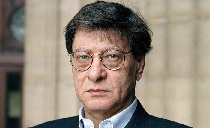 Le ministre israélien de la défense salit la mémoire de Mahmoud Darwich Le ministre israélien de la défense salit la mémoire de Mahmoud Darwich