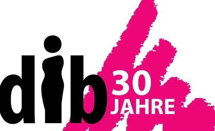 Des Femmes tunisiennes ingénieures en conférence à Munich avec leurs collègues allemandes