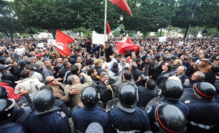 Pourquoi il est urgent d’aider la Tunisie Pourquoi il est urgent d’aider la Tunisie