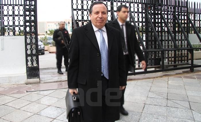 Jhinaoui demande au ministre irlandais de AE de revenir sur sa consigfne Jhinaoui demande au ministre irlandais de AE de revenir sur sa consigfne