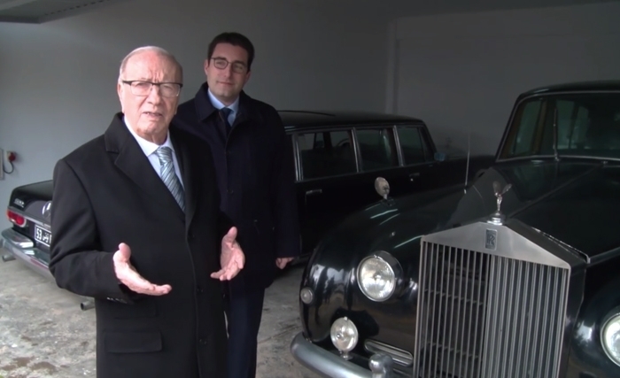 La vente de la Rolls royce n'était qu'un bobard La vente de la Rolls royce n'était qu'un bobard