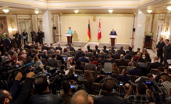 Beji Caïd Essebsi et Angela Merkel 1 Beji Caïd Essebsi et Angela Merkel 1