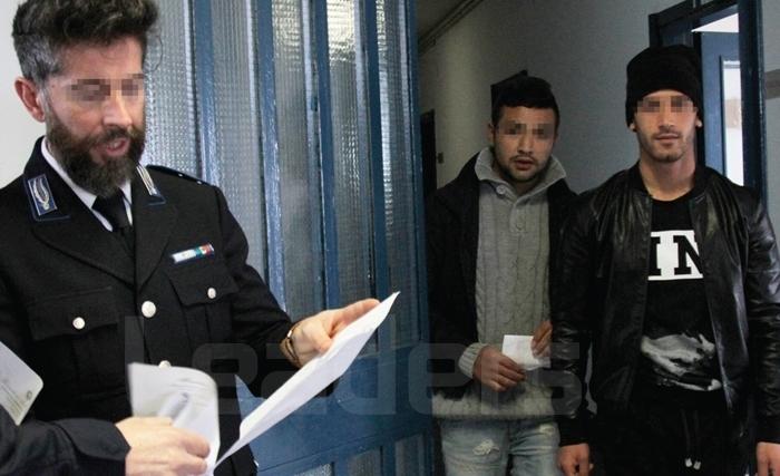 Du fond de la prison: Ridha, Maher et Hichem Du fond de la prison: Ridha, Maher et Hichem