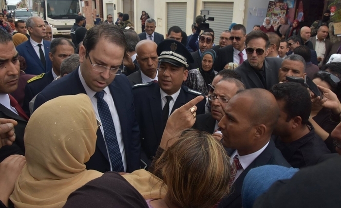 Chahed annonce, à Sfax, le démantèlement immédiat des unités polluantes de la SIAP Chahed annonce, à Sfax, le démantèlement immédiat des unités polluantes de la SIAP