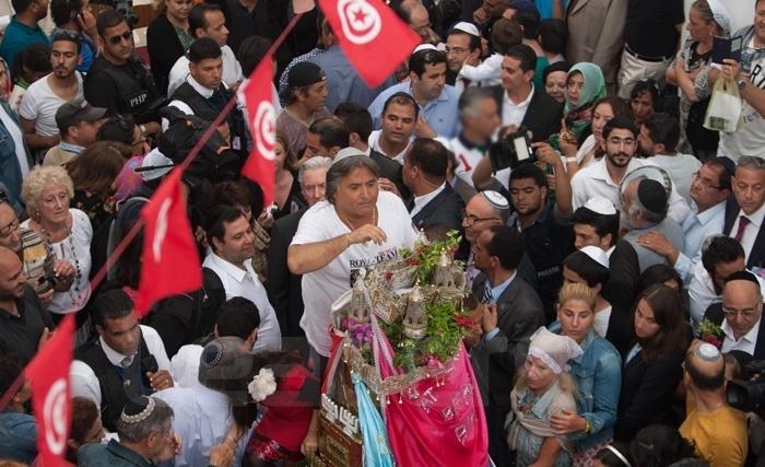 Malgré le communiqué israélien, le pèlerinage de la Ghriba a commencé dans une ambiance festive Malgré le communiqué israélien, le pèlerinage de la Ghriba a commencé dans une ambiance festive
