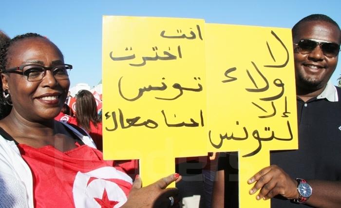 La première manifestation progouvernementale depuis la révolution La première manifestation progouvernementale depuis la révolution