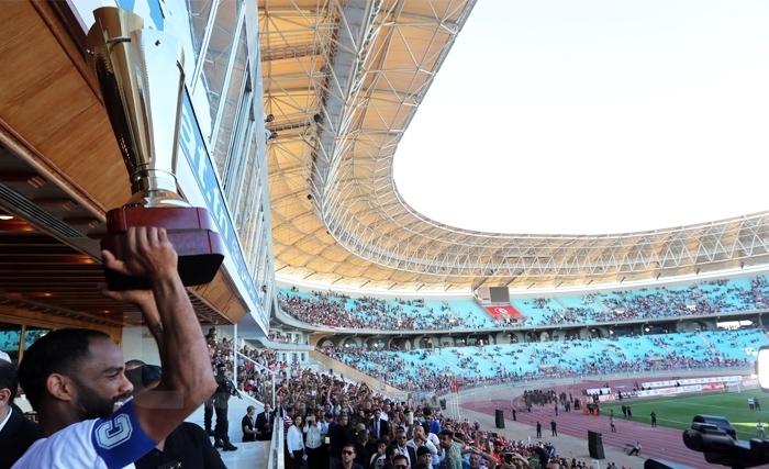 Quand la politique investit l'espace sportif Quand la politique investit l'espace sportif