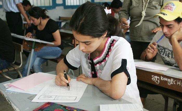Education : il n'est pas question de supprimer les sections lettres et économie-gestion Education : il n'est pas question de supprimer les sections lettres et économie-gestion